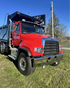Camión Volquete Usado Freightliner S114SD de Tres Ejes, Años 2023, 2024, 2025, Motor Detroit 525HP, Transmisión Automática, Precio Accesible - Product Image 5
