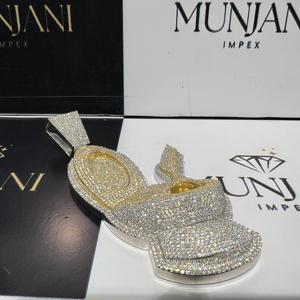 Colgante de baño de baño de plata S925 chapado en oro con diamantes de moissanita VVS, joyería hip hop personalizada, dijes finos para hombre, fiesta, IGI - Product Image 4