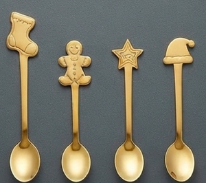 Ensemble de cuillères de Noël dorées avec poignées en forme de chaussette, étoile de pain d'épices et bonnet de Père Noël – Couverts fantaisie pour les fêtes - Product Image 1