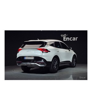 Para Kia Sportage 1.6 Turbo 2WD Gasolina, Modelo Abril 2022, con 61,561 km, Asientos de Cuero, Cámara Trasera, Volante a la Izquierda - Product Image 2