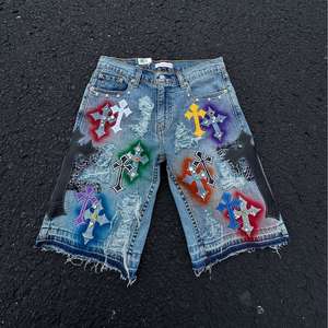 Shorts de mezclilla deportivos retro de 5 pulgadas de entrepierna, corte relajado, dobladillo sin rematar, por encima de la rodilla, estilo urbano, de mezclilla gruesa, proveedor OEM - Product Image 1