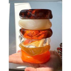 Handmade <b>Indian</b> Resin Crafts Studs <b>Bangle</b> for Women Traditional Daily Wear and Festive Fashion Jewelry - Product Image 5