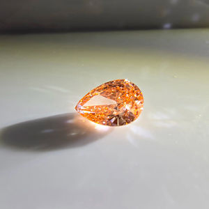 Diamante Cultivado en Laboratorio de 1.3 Quilates, Corte Pera, Color Rosa Intenso, Certificado IGI VS2, Diamante Suelto de Color CVD - Product Image 4