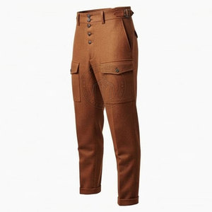 Pantalon de combat allemand détaillé, style historique, avec panneaux structurés, construction confortable - Product Image 3