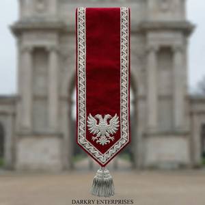 Banda Masónica de Terciopelo Rojo con Bordado de Hilo de Plata, Águila Bicéfala, Rito Escocés, Regalia Hecha a Mano con Borlas y Flecos Personalizadas - Product Image 4