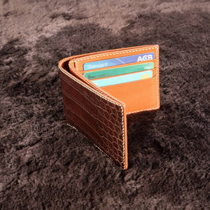 Portefeuille à deux volets en cuir véritable de luxe pour hommes de haute qualité couleur personnalisable à la main taille 9x11.5cm portefeuille court - Product Image 2