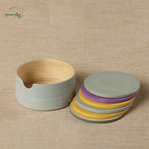 Juego de Posavasos y Cenicero de Bambú con Forma de Planta, con Impresión UV, Duradero, Moderno y Ecológico, Accesorios para el Hogar - Product Image 1
