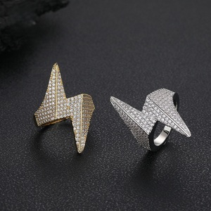 แหวนเงินแท้ 925 ประดับเพชรแล็บโกรว์รูปสายฟ้า ดีไซน์หรูหรา ทันสมัย - Product Image 6