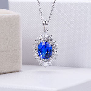 Parure de bijoux personnalisée de luxe en or, style fleur de soleil, avec saphir de laboratoire et moissanite D/VVS1, comprenant bague, collier et boucles d'oreilles - Product Image 6