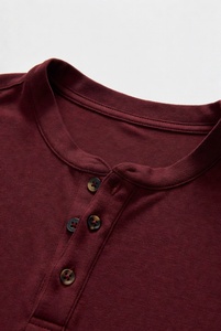 เสื้อเชิ้ตแขนยาวลำลองสำหรับผู้ชาย สีมารูน ทรงหลวม สวมใส่สบายทุกวัน - Product Image 4