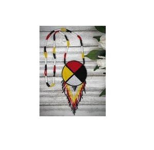 Ensemble de bijoux culturels, collier et boucles d'oreilles, avec un design traditionnel artisanal - Product Image 2