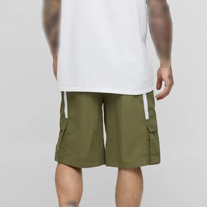 Nouveaux shorts cargo pour hommes confortables et durables avec cordon de serrage, prix bas, poches latérales à rayures, 100% coton, séchage rapide - Product Image 6