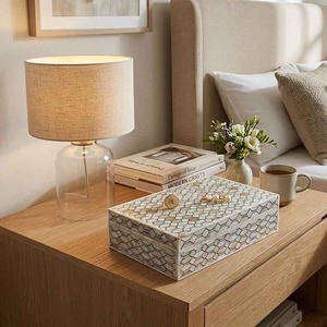 Boîte de rangement pour bijoux au design unique, boîte à bijoux décorative pour accessoires personnels, décoration intérieure et cadeaux de luxe à vendre - Product Image 3