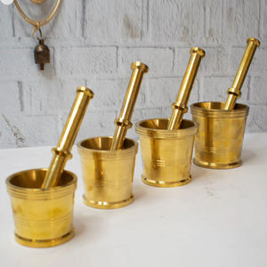 Utensilios de Cocina o Artesanía Natural: Mortero y Maja de Latón al Mejor Precio - Product Image 1