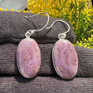 Boucles d'oreilles pendantes en argent sterling faites à la main avec purpurite, bijoux en pierres précieuses naturelles, cadeau pour femme, élégantes boucles d'oreilles pendantes - Product Image 1