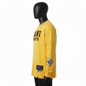 Camiseta de manga larga para hombre, de algodón jersey grueso GSM, color amarillo mostaza, con aplique bordado y logotipo, estilo streetwear. - Product Image 3