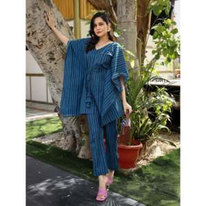 Ensemble coordonné kaftan indigo en tissu crêpe respirant pour femme, taille XS, hauts à manches trois-quarts - Product Image 1