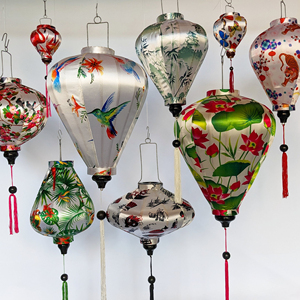 Best selling handmade Hoi An silk lanterns traditional bamboo fabric lantern made in Vietnam - Product Image 4