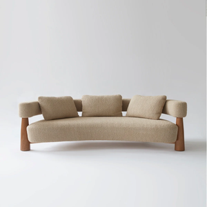 Sofá Curvo de Tres Plazas con Patas de Madera, Respaldo Acolchado, Diseño Escandinavo, Muebles para Sala de Estar - Product Image 2
