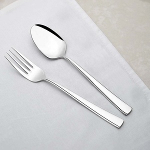 Incroyable set de service de bar à salade plaqué argent avec poignée ondulée en métal doré table de mariage à la maison cuillère de service à salade à dessert - Product Image 3