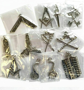 Badges en métal personnalisés avec logo, emblèmes pour uniformes, vêtements et accessoires - Product Image 5