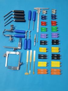 Système d'extenseur cervical TrimLine pour la colonne vertébrale, instruments chirurgicaux orthopédiques certifiés ISO13485 par Dentavex - Product Image 1