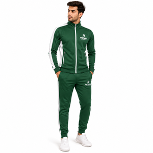 Venta al por Mayor de Conjuntos Deportivos Sublimados para Hombre, Talla Grande, Invierno, Corte Regular, Impresión de Color Personalizada, Traje Deportivo de Felpa - Product Image 3