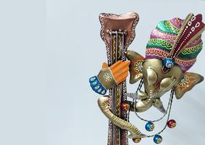 Escultura Decorativa Premium de Ganesh Ji con Sitar para Elevar el Ambiente Ejecutivo, Ideal para Decoración de Escritorio de Oficina y Área de Estudio - Product Image 5