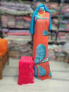 ชุดเดรสผ้าทวิลล์ลายดิรัก แจ็คการ์ด สีส้มคอรัลสไตล์เยอรมัน พร้อมลายพิมพ์นามธรรมสีเทอร์ควอยซ์ |   ชุดงานเลี้ยงและโอกาสพิเศษสไตล์โซมาลี - Product Image 1