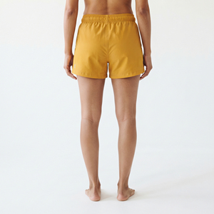 Shorts coupe-vent d'entraînement pour femmes, taille mi-haute à cordon, en nylon imperméable, coupe régulière, pour la randonnée en montagne - Product Image 2