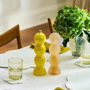 เครื่องบดเครื่องเทศทรงกลมซ้อนกันแบบสถาปัตยกรรม, เครื่องบดไม้แบบหลายชั้นที่มีลักษณะศิลปะสำหรับเครื่องใช้บนโต๊ะอาหารสมัยใหม่ - Product Image 3