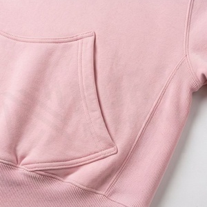 Sweat-shirt à capuche basique pour femme avec poche avant, respirant, décontracté, style streetwear, personnalisable en couleur, vente en gros - Product Image 5