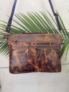 Large Capacity Crunch Leather Office Use Messenger Shoulder <b>Bag</b> Multi Uses Hot Sale High Quality Laptop <b>Bag</b> Leather Unisex <b>Bag</b> - Product Image 6