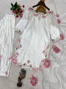 White Floral Embroidered <b>Kurti</b> Palazzo Suit Set Women Ethnic Wear | Designer Pakistani Salwar Kameez With Dupatta Set - Product Image 4
