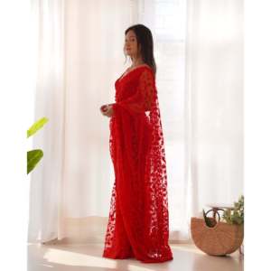 Sari de Diseño Negro con Bordado Zari y Pedrería, Sin Coser, Creación RV para un Estilo Profesional - Product Image 3