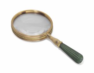Loupe en métal d'inspiration antique pour la décoration de bureau classique, cadeaux pour collectionneurs et accessoires de lecture - Product Image 1