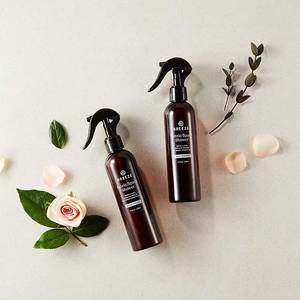 BREEZE Spray Ambientador y Desodorante Textil para Telas, Cortinas, Sofás, Ropa de Cama y Interiores - Product Image 2