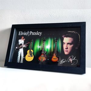 Cadre musical Elvis Presley 7,8 x 13,8 pouces avec guitare et cadre en verre pour cadeaux musicaux et souvenirs - Product Image 1