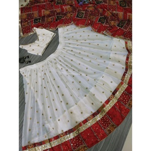 Ensemble Lehenga Choli A-Line Heera Creation Designer pour Navratri, col choker, tissu organza translucide, taille naturelle, tenue de soirée - Product Image 3
