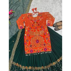 Designer Party Wear Lehenga avec de nouveaux ensembles de bijoux fins de style fantaisie - Product Image 5