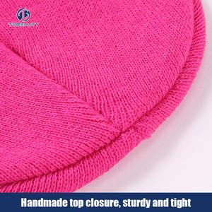 Gorro <span class=keywords><strong>de</strong></span> <span class=keywords><strong>Invierno</strong></span> Cálido <span class=keywords><strong>de</strong></span> Alta Calidad al por Mayor para Hombre y Mujer, Gorro <span class=keywords><strong>de</strong></span> Punto Acrílico Clásico con Puño y Logotipo Personalizado - Product Image 5