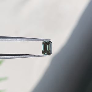 Diamante suelto de alta calidad de 0.5-3 CT, cultivado en laboratorio CVD, corte esmeralda verde intenso, VS1, perforado con láser, certificado IGI, para joyería. - Product Image 3