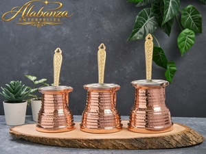 Cafetera Turca de Latón Martillado, Juego de Cezve con Asas Doradas Decorativas, Resistente al Calor, Aislamiento Térmico de 6-12 Horas, Estilo Clásico - Product Image 1