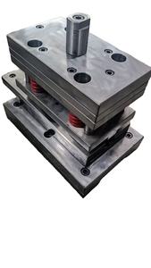 Fabricación de Herramientas de Estampación de Chapa Metálica de Alta Precisión Personalizadas OEM, Troquelado de Metal por Corte de Alambre, Molde para Metal - Product Image 4