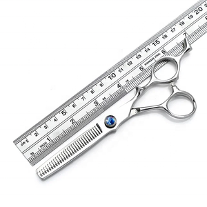 Ensemble de ciseaux à cheveux en acier inoxydable japonais de 6 pouces avec pointe de lame tranchante et manche en acier, coupe de cheveux pour salon de coiffure, or noir - Product Image 6