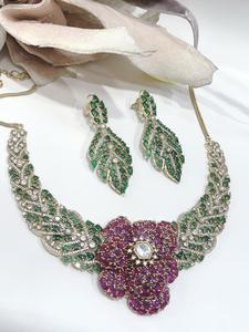 Elegante Juego de Collar y Aretes de Latón Chapado en Oro de Alta Calidad para Bodas, Fiestas, Compromisos y Uso Diario Moderno - Product Image 5