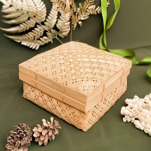 Cajas de embalaje de regalo de bambú al mejor precio, caja de almacenamiento natural hecha a mano de alta calidad al por mayor - Product Image 1