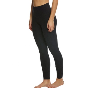 Ensemble de sport d'été respirant pour femme : Corset de fitness sans couture en polyester, legging d'entraînement uni et soutien-gorge de yoga dos nu - Product Image 2