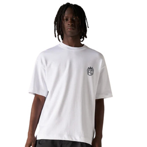 เสื้อยืดผู้ชายปักลายพรีเมียม ผ้าฝ้าย 100% น้ำหนัก 230 กรัม สีขาวบริสุทธิ์ สวมใส่สบาย สไตล์ลำลอง สตรีทแวร์ เนื้อผ้านุ่ม ระบายอากาศได้ดี - Product Image 6