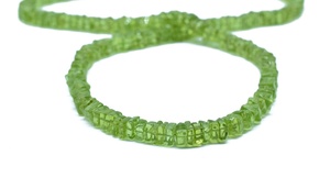 Alta calidad 4-5mm Peridot Smooth Heishi Square Gemstone Beads Stone Beads - Product Image 2
